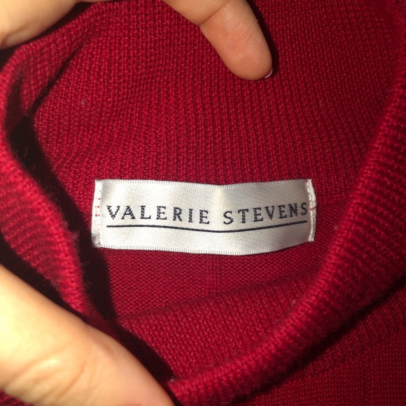 🦋 Valerie Stevens Ribbed Mock Neck Sweater Red - Picture 5 of 6